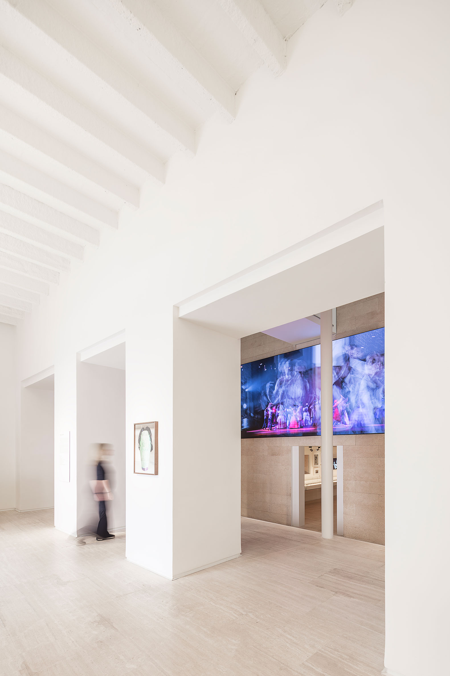 An inner treasure. Renovation of the National Museum of Performing
